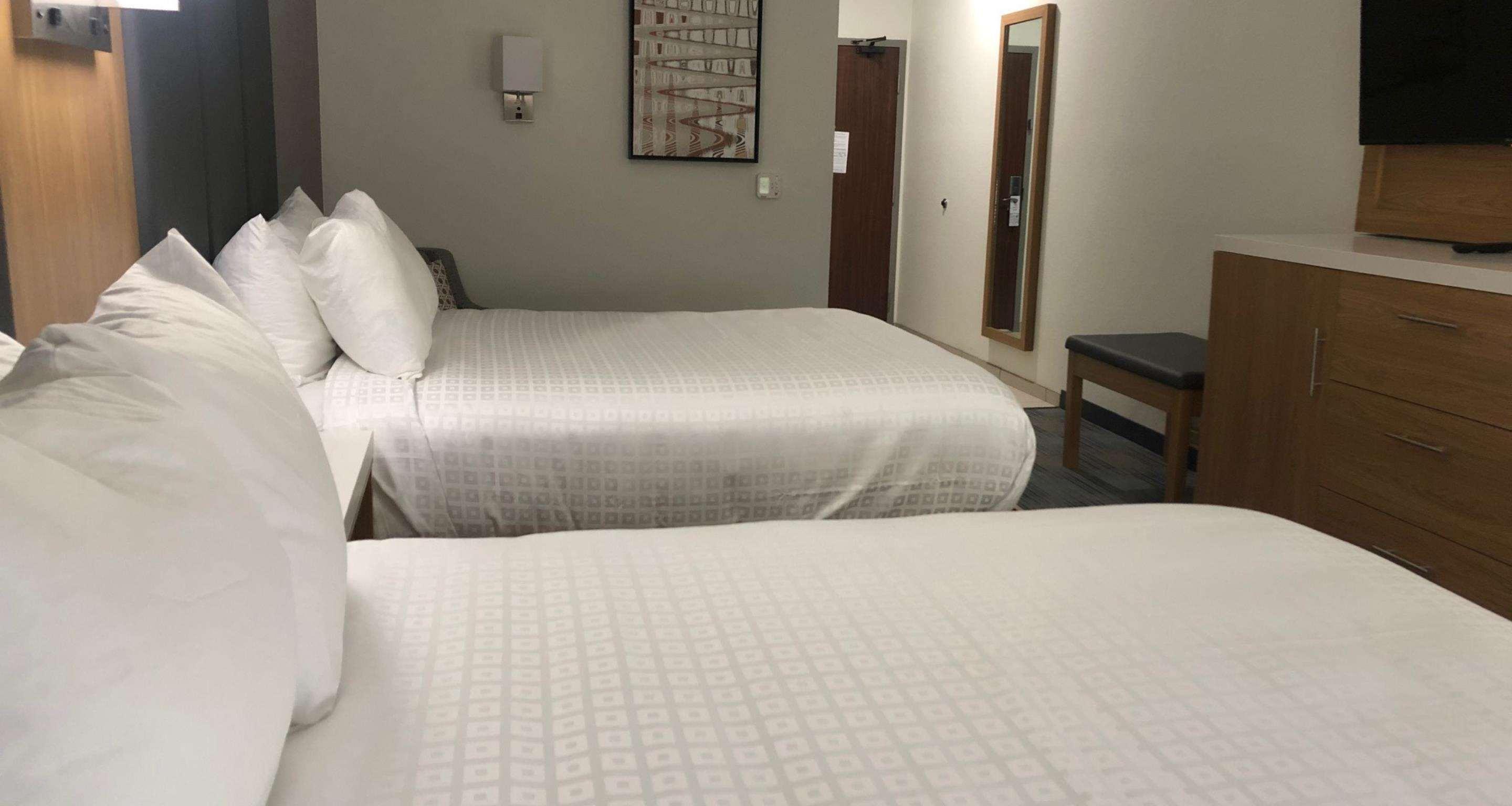 Best Western Plus Coralville Hotel Exterior foto